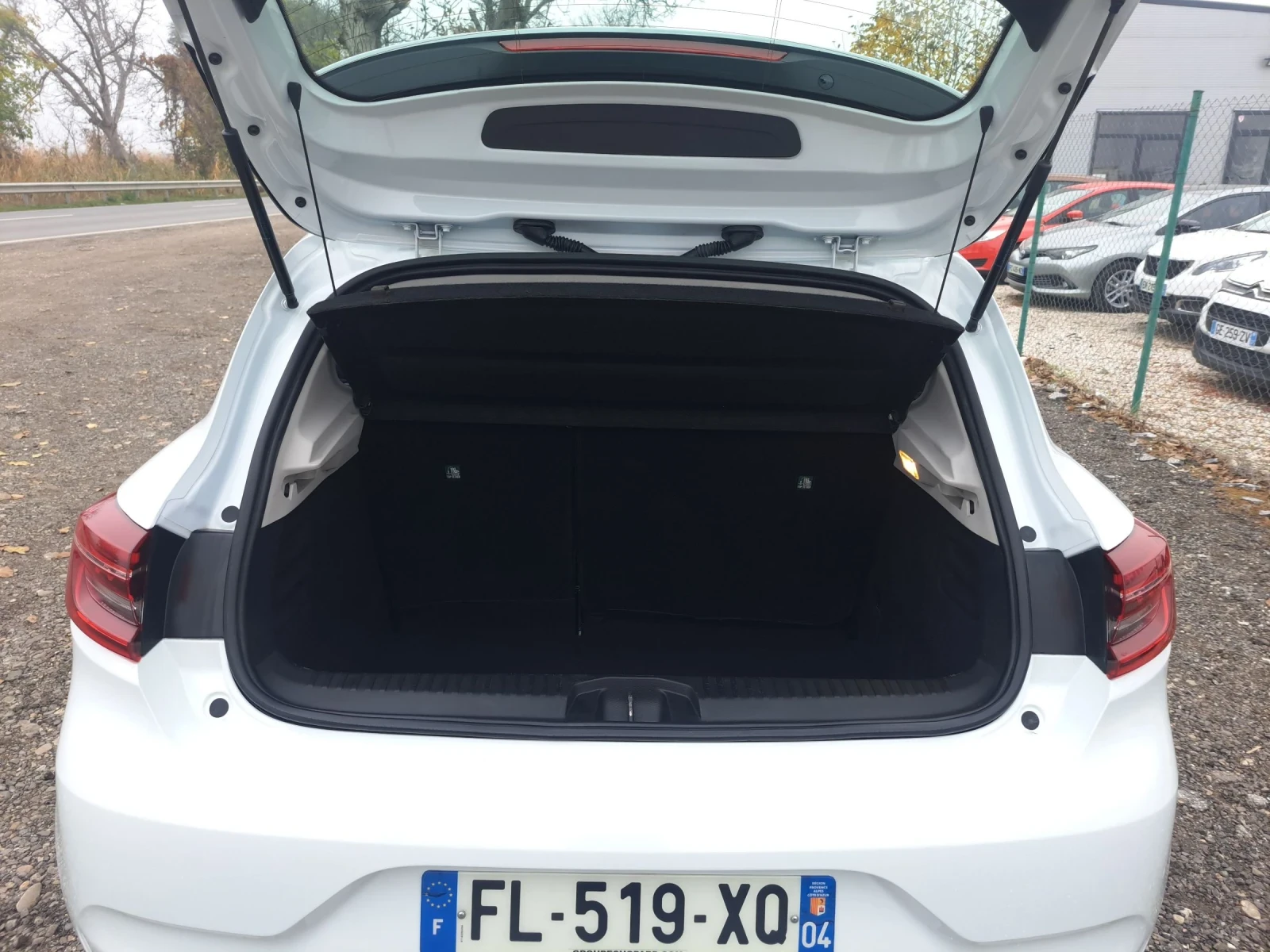 Renault Clio 1.5 BLUE DCI | Mobile.bg   15