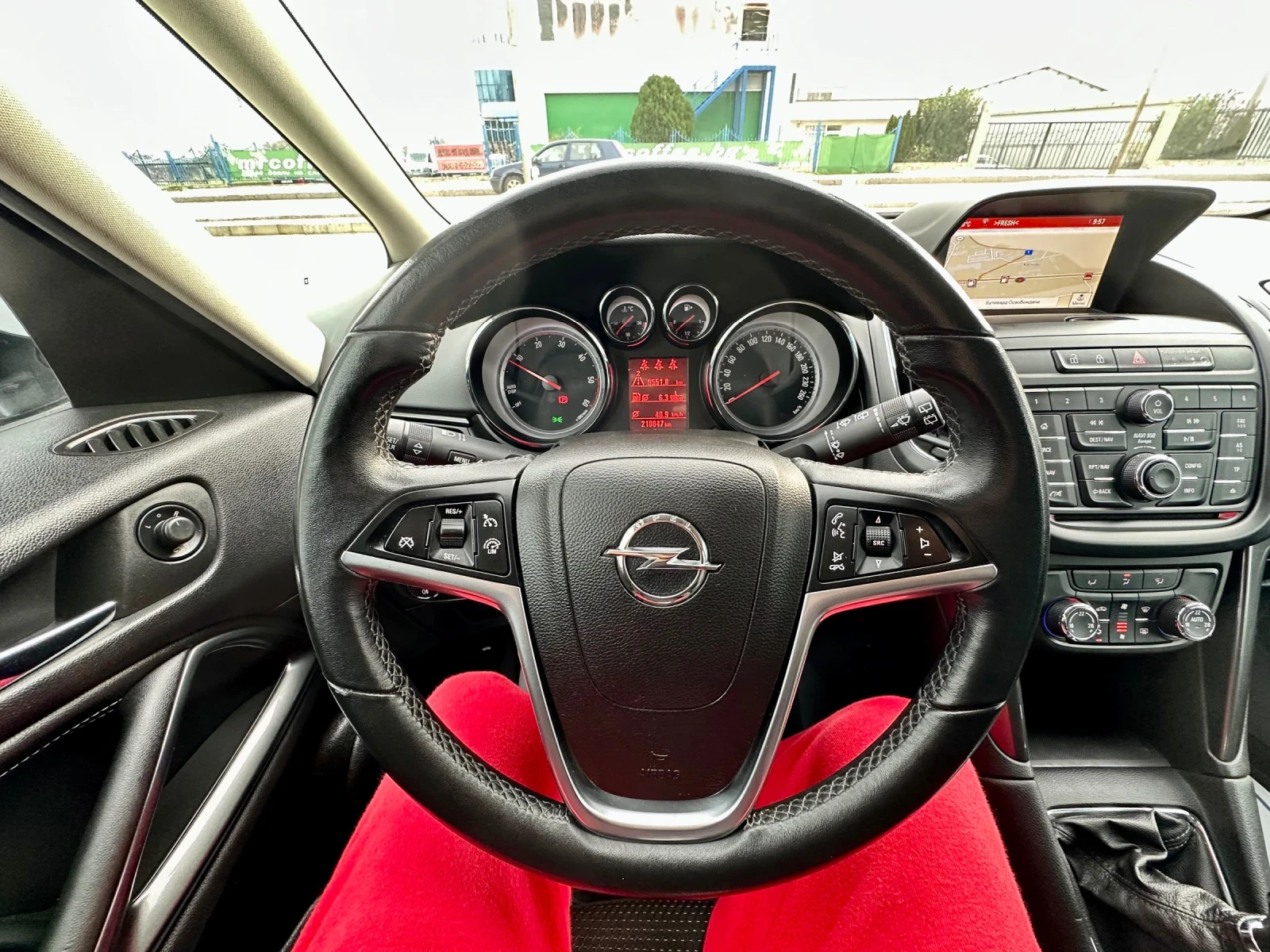 Opel Zafira 1.6 дизел - изображение 10