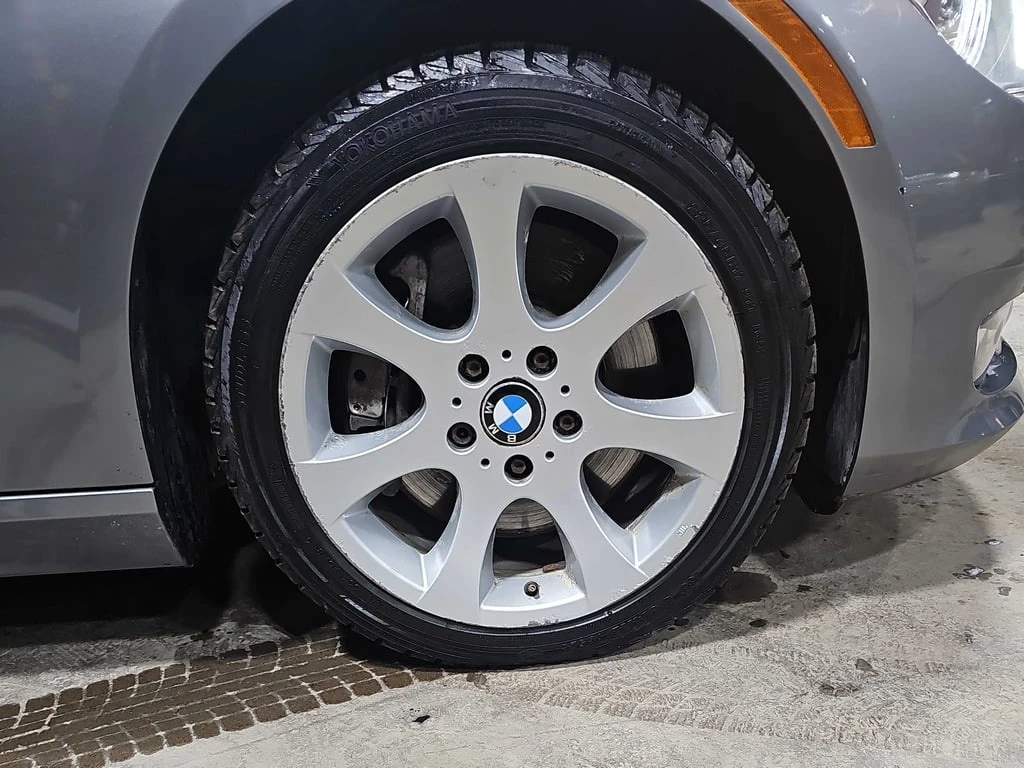 BMW 335 * 335i xDrive * CARFAX * ���� �� �� | Mobile.bg � ����������� 7