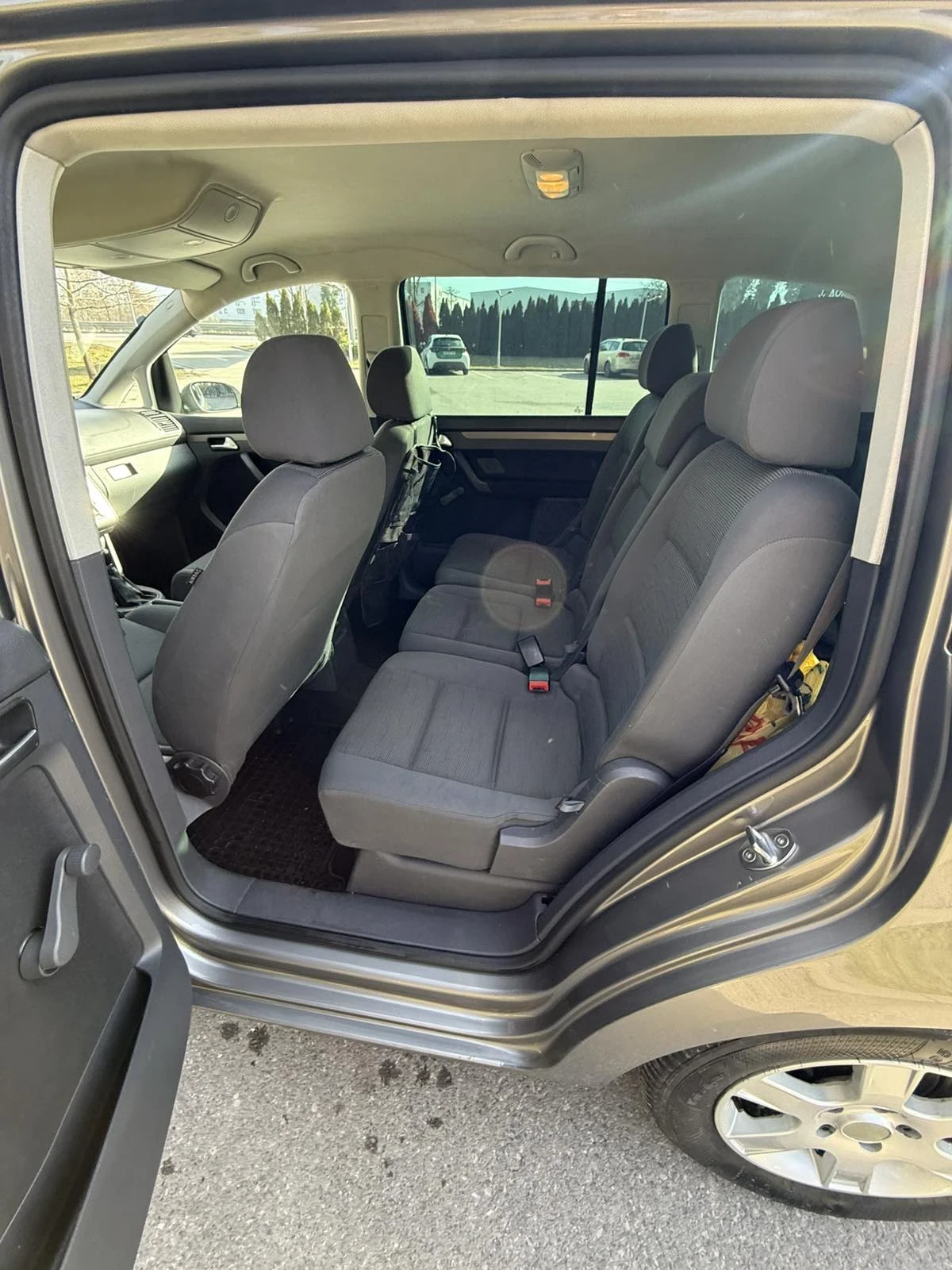 VW Touran | Mobile.bg � ����������� 15
