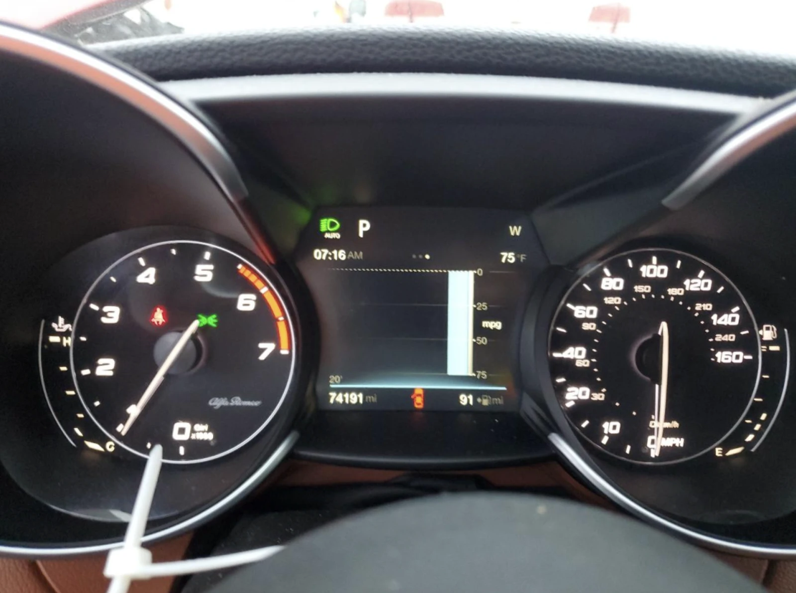 Alfa Romeo Giulia Q4, снимка 8 - Автомобили и джипове - 53864536