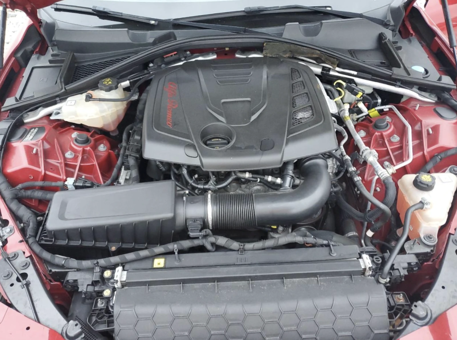 Alfa Romeo Giulia Q4, снимка 10 - Автомобили и джипове - 53864536