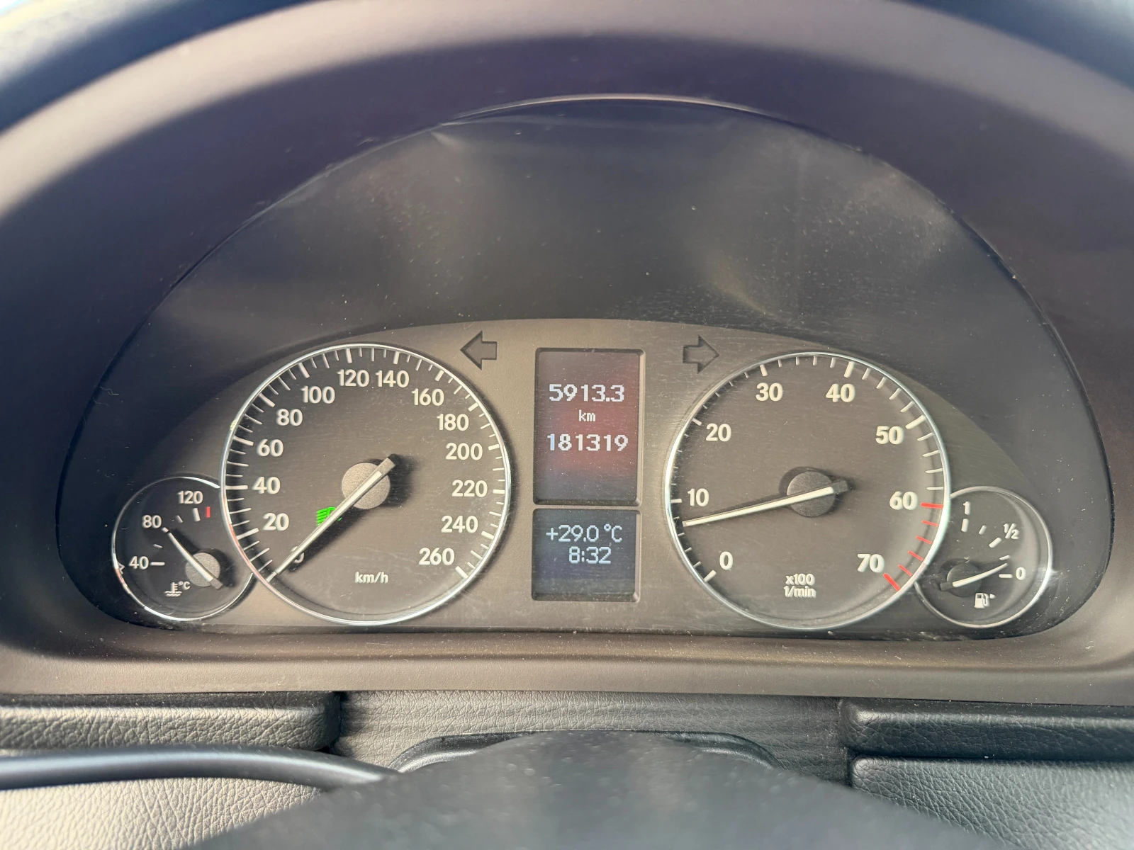 Mercedes-Benz C 180 1.8 KOMPRESSOR, снимка 11 - Автомобили и джипове - 54598234