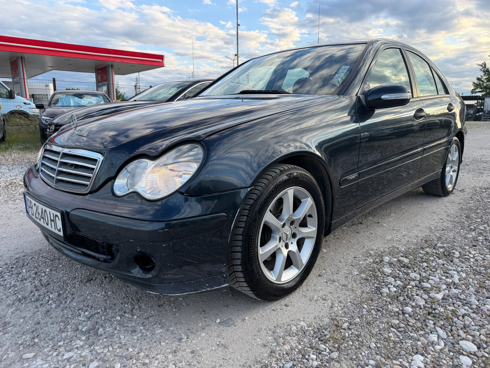 Mercedes-Benz C 180 1.8 KOMPRESSOR, снимка 3 - Автомобили и джипове - 54598234