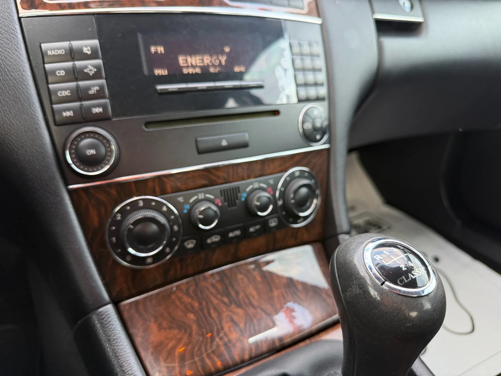 Mercedes-Benz C 180 1.8 KOMPRESSOR, снимка 10 - Автомобили и джипове - 54598234