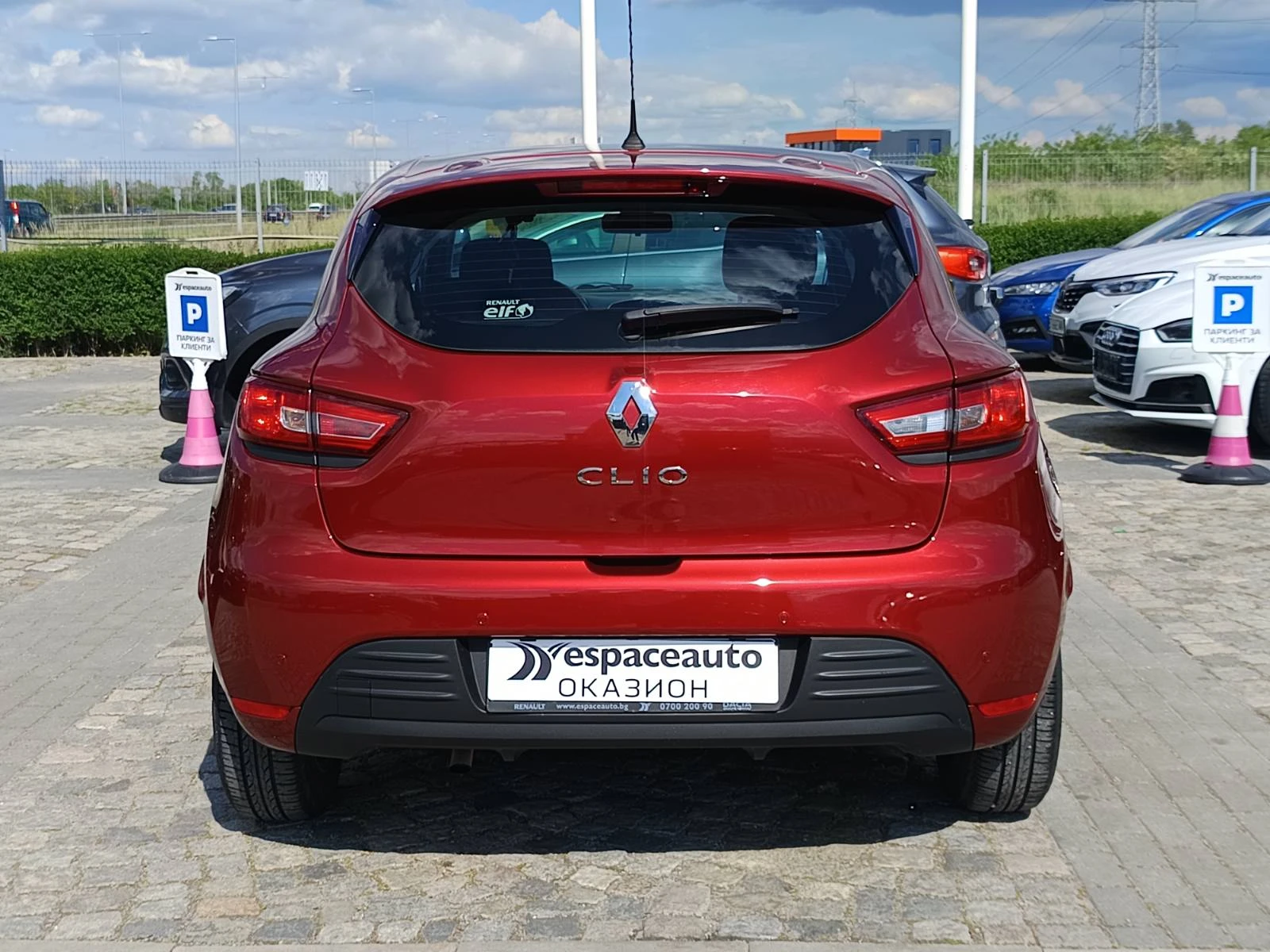 Renault Clio 1.2 16V/ 73к.с., снимка 5 - Автомобили и джипове - 54621441