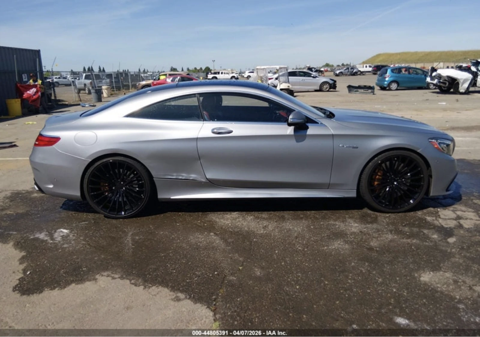 Mercedes-Benz S 63 AMG АВТОКРЕДИТ* ЦЕНА БЕЗ АНАЛОГ* ЧЕРВЕН САЛОН* МАСАЖИ*, снимка 12 - Автомобили и джипове - 54680690