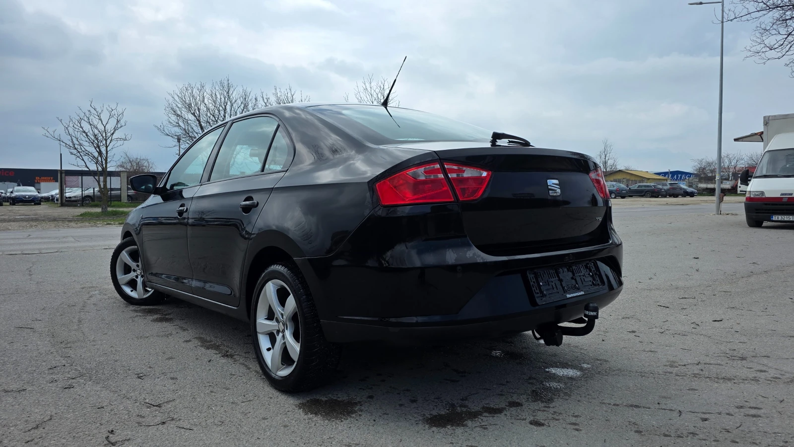 Seat Toledo АВТОМАТ, снимка 4 - Автомобили и джипове - 54683967