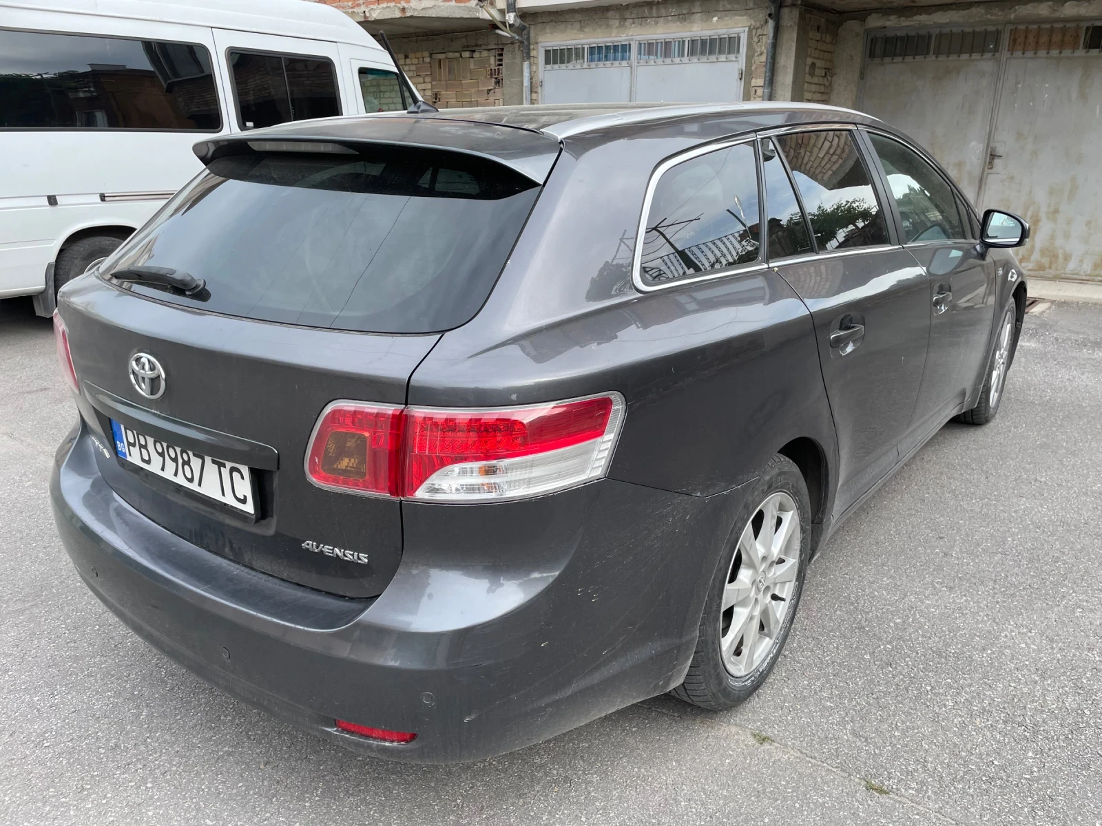 Toyota Avensis VIDEO | Mobile.bg � ����������� 4