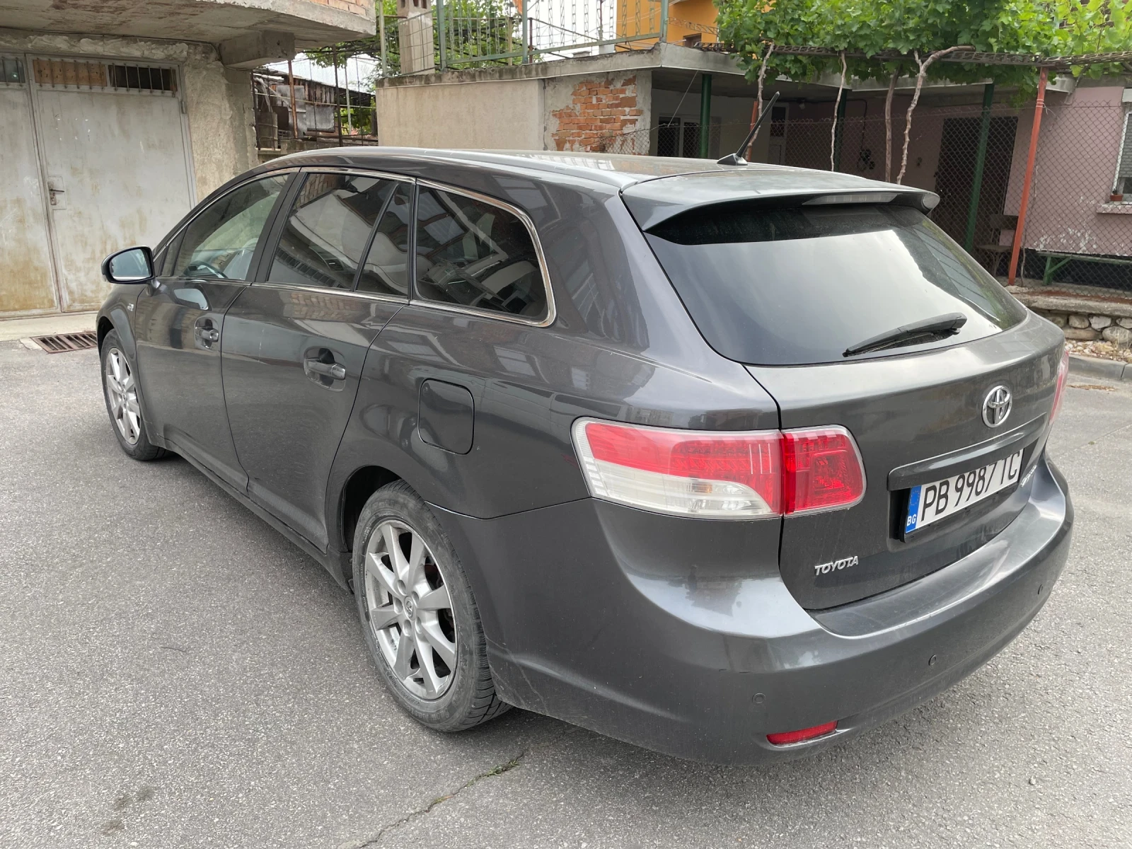Toyota Avensis VIDEO | Mobile.bg � ����������� 5