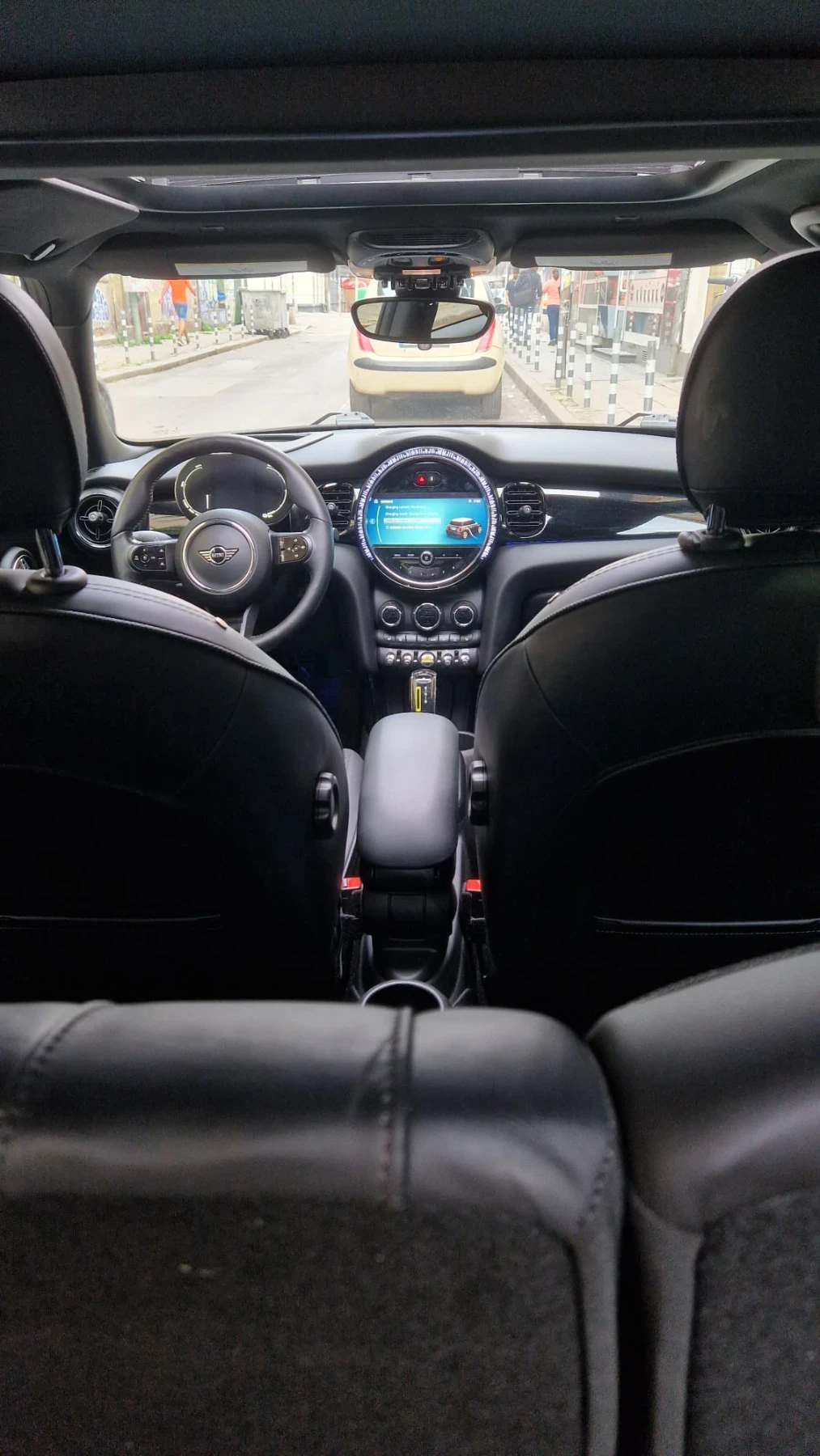 Mini Cooper s SE Electric Trim, снимка 14 - Автомобили и джипове - 54978563