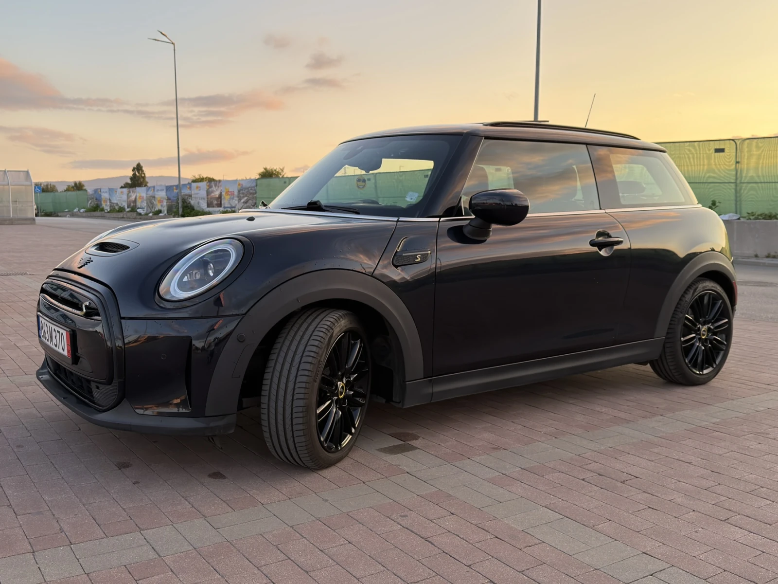 Mini Cooper s SE Electric Trim, снимка 6 - Автомобили и джипове - 54978563