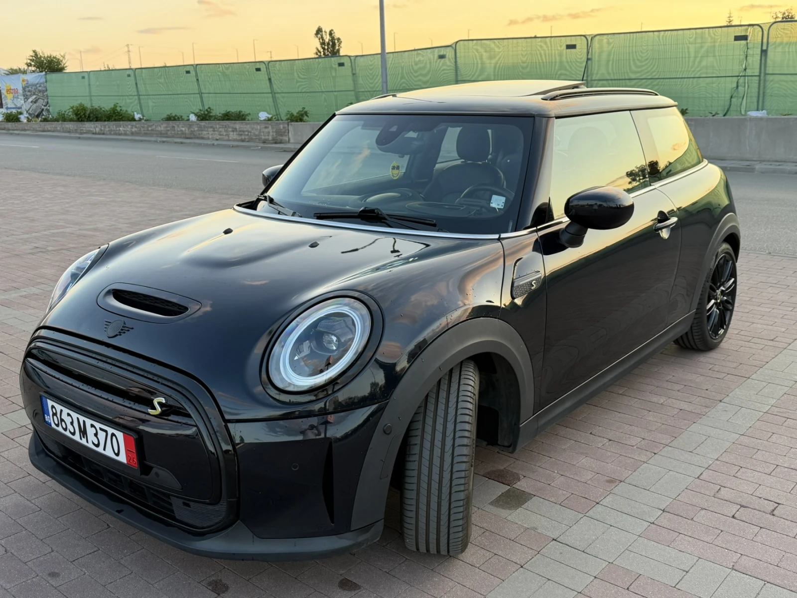 Mini Cooper s SE Electric Trim, снимка 2 - Автомобили и джипове - 54978563