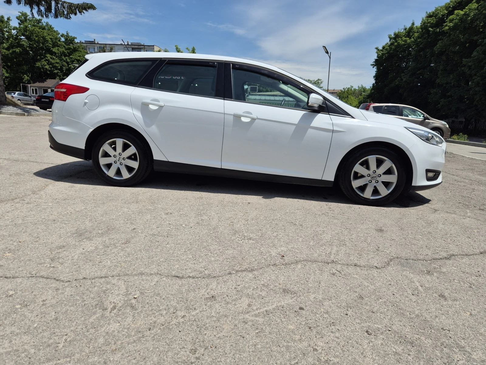 Ford Focus 1.0 EcoBoost, снимка 3 - Автомобили и джипове - 55051978