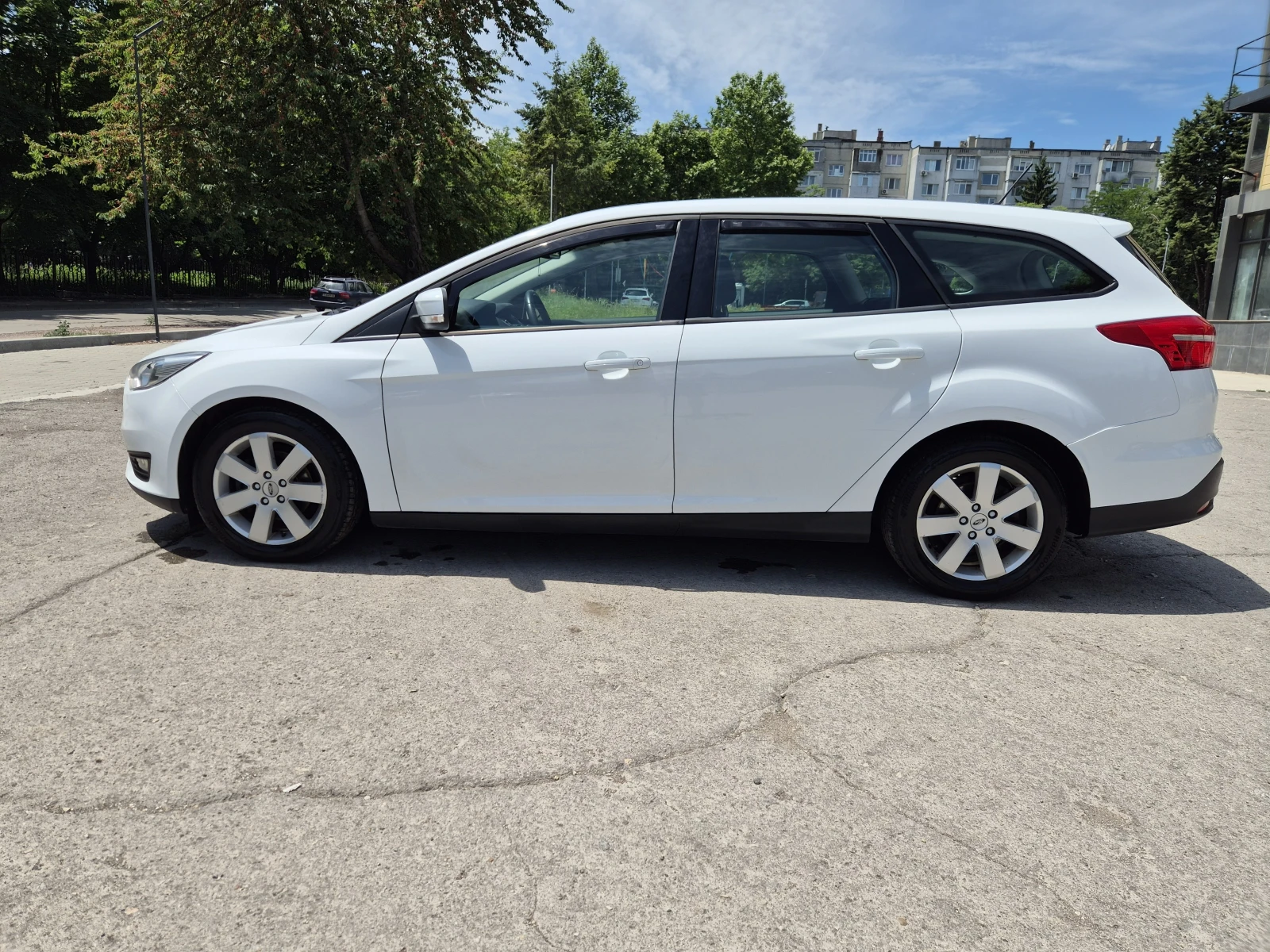 Ford Focus 1.0 EcoBoost, снимка 7 - Автомобили и джипове - 55051978