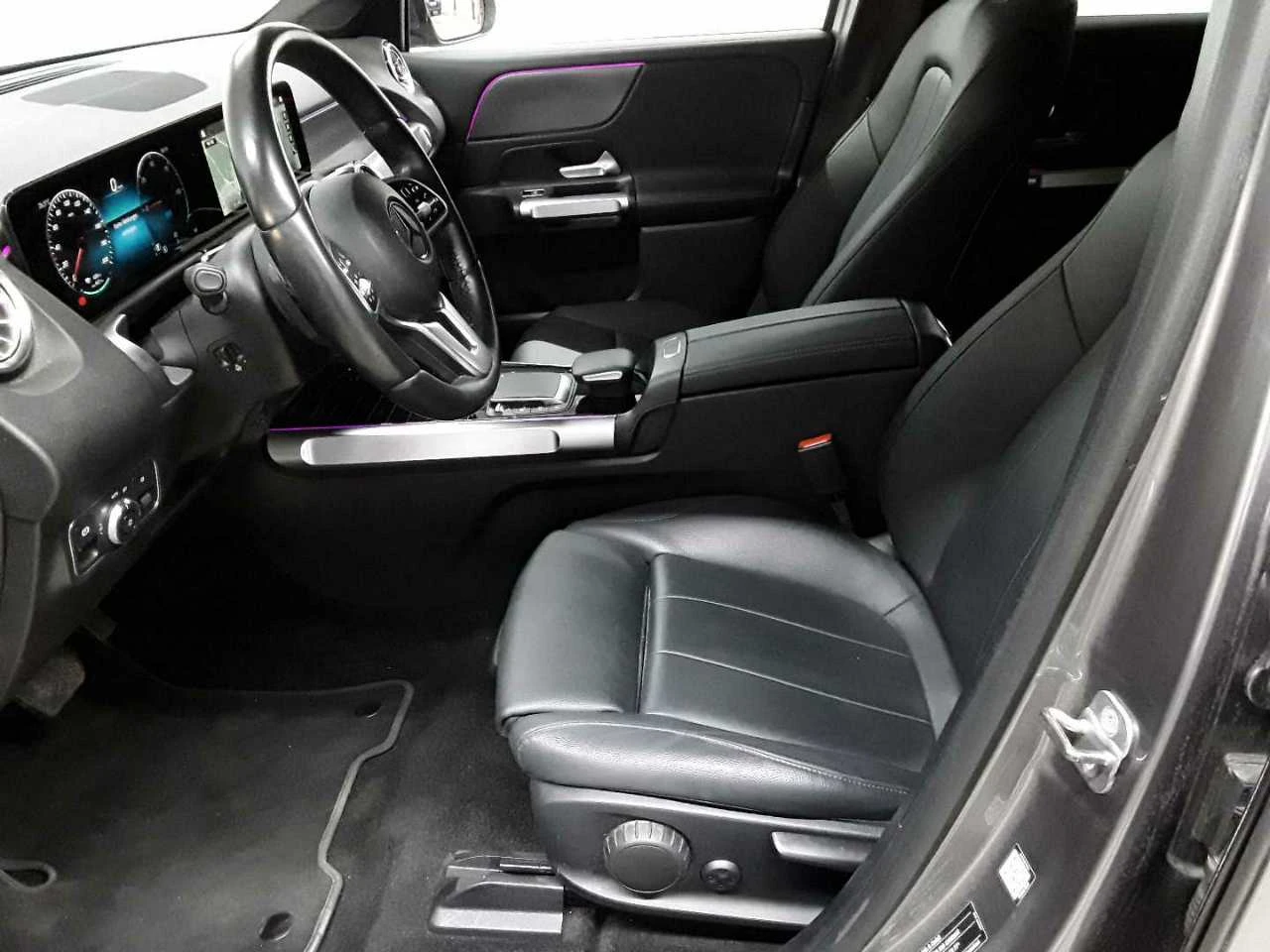 Mercedes-Benz EQB 250 Progressive Advanced, снимка 6 - Автомобили и джипове - 55059804