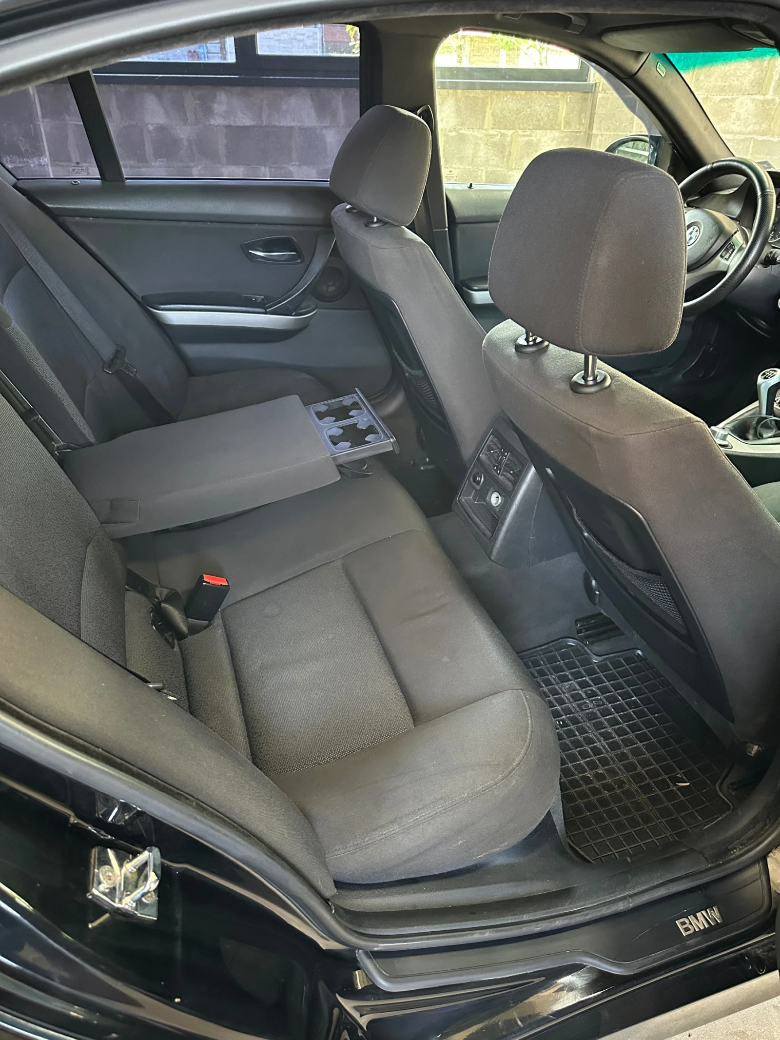 BMW 330, снимка 7 - Автомобили и джипове - 55378017