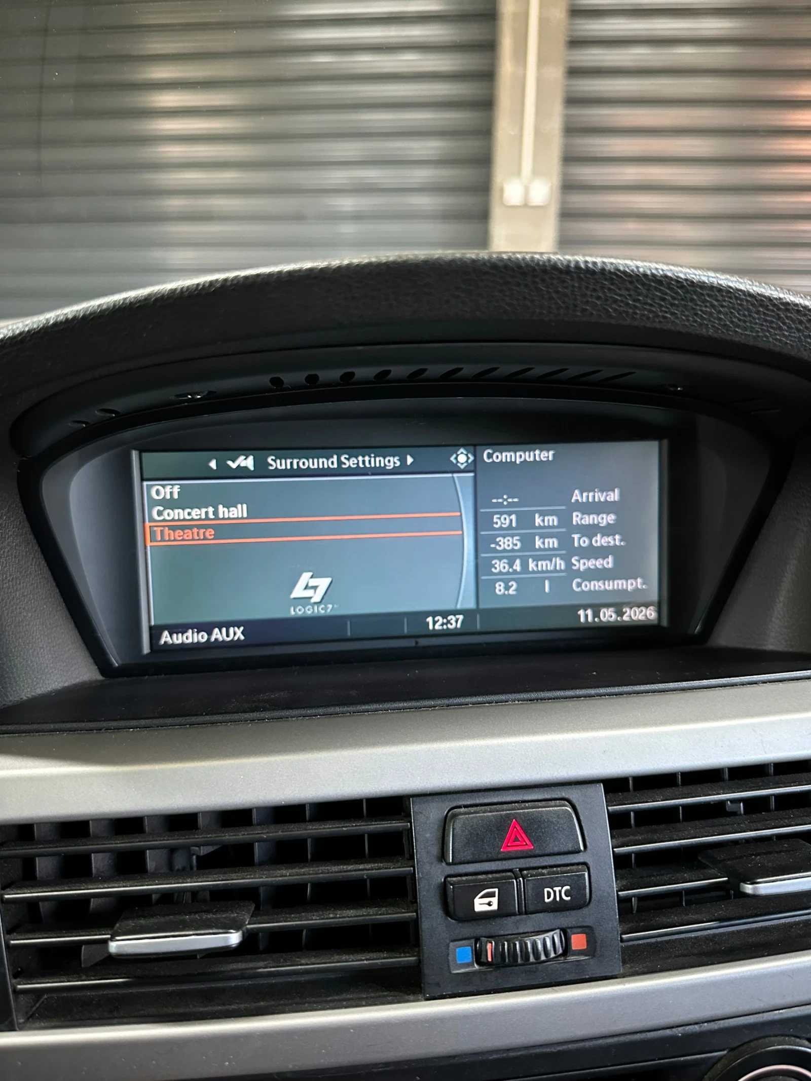 BMW 330, снимка 12 - Автомобили и джипове - 55378017