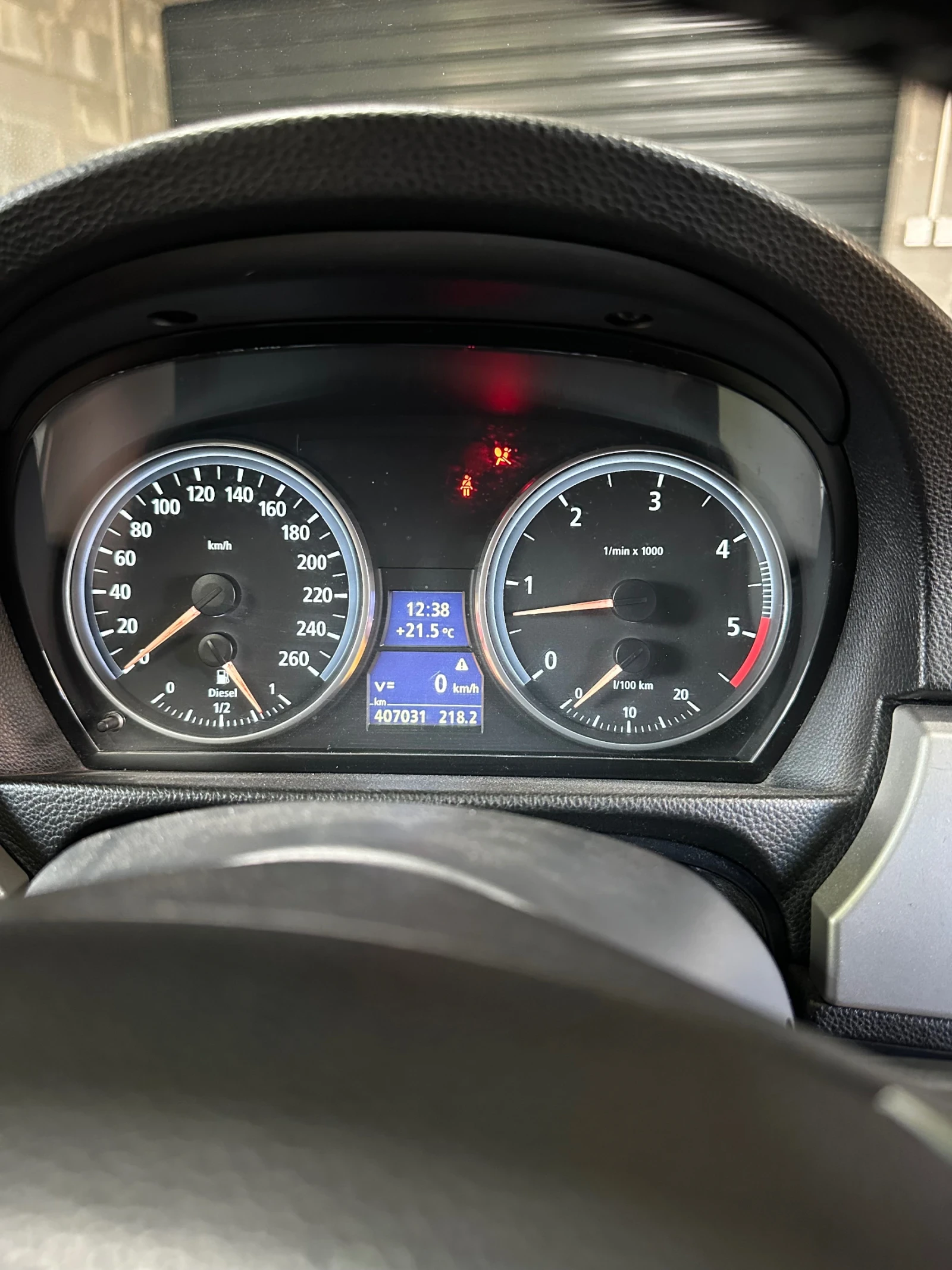 BMW 330, снимка 13 - Автомобили и джипове - 55378017