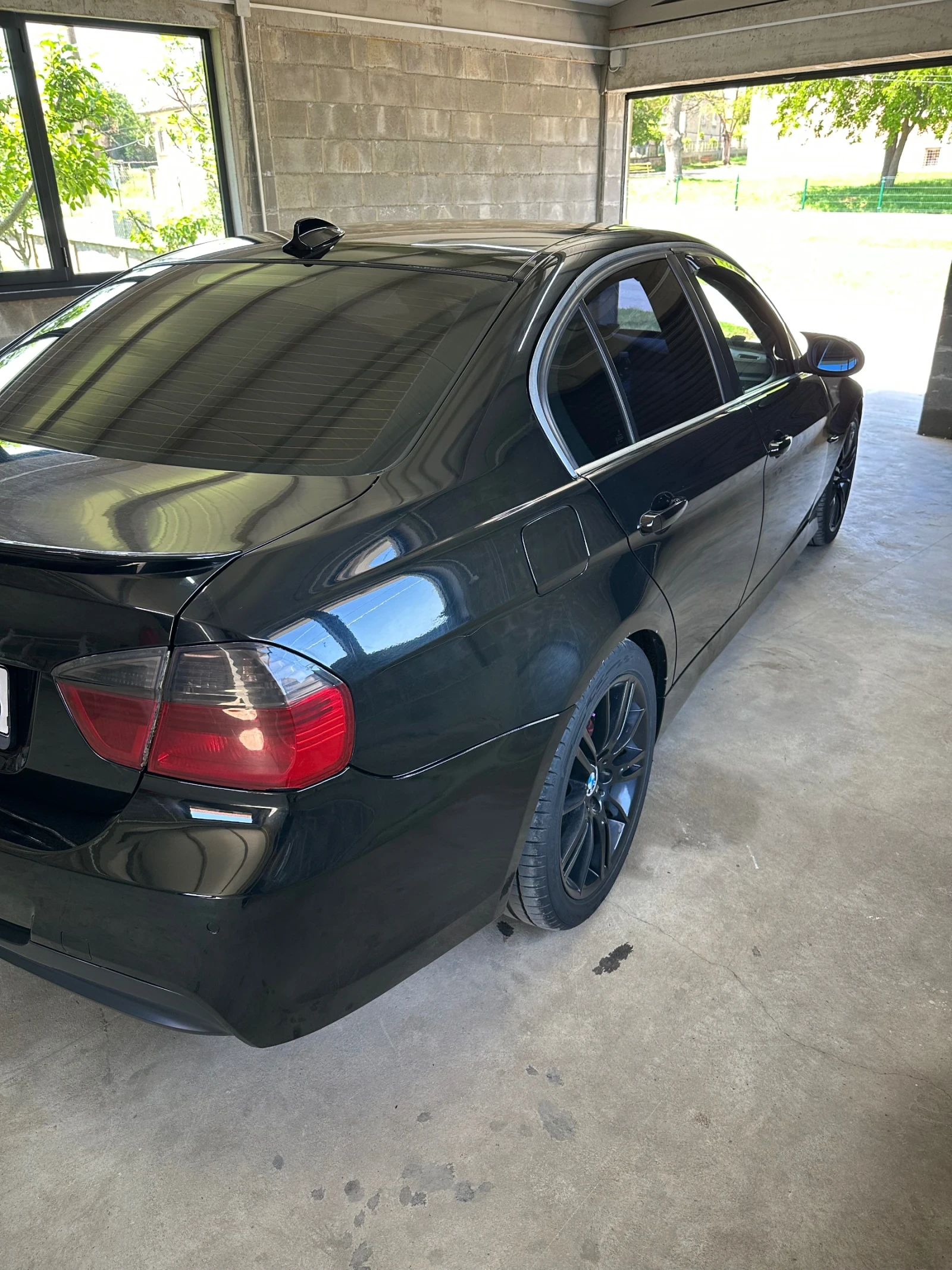 BMW 330, снимка 5 - Автомобили и джипове - 55378017