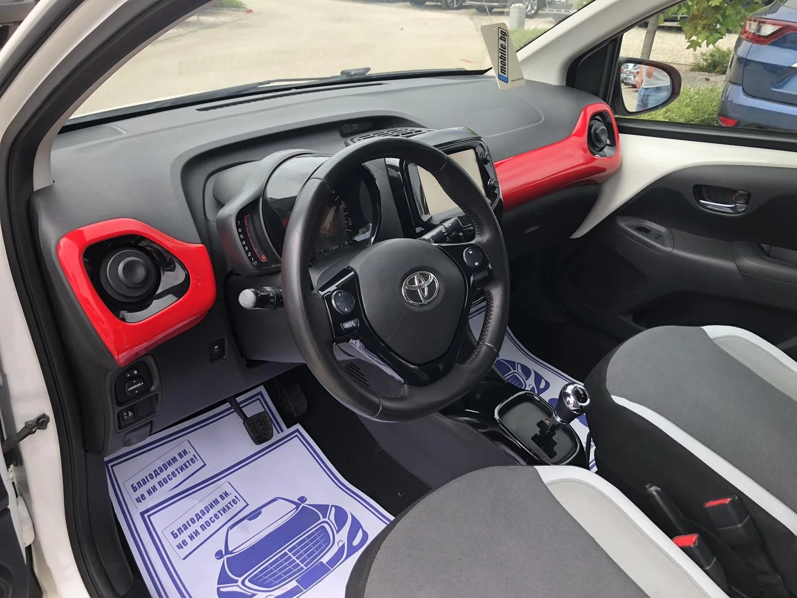 Toyota Aygo АВТОМАТИК КАМЕРА 63х.км, снимка 11 - Автомобили и джипове - 55411134