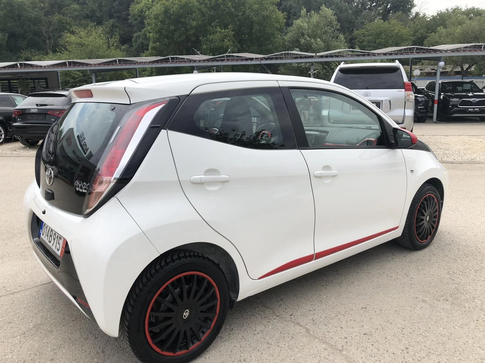 Toyota Aygo АВТОМАТИК КАМЕРА 63х.км, снимка 4 - Автомобили и джипове - 55411134
