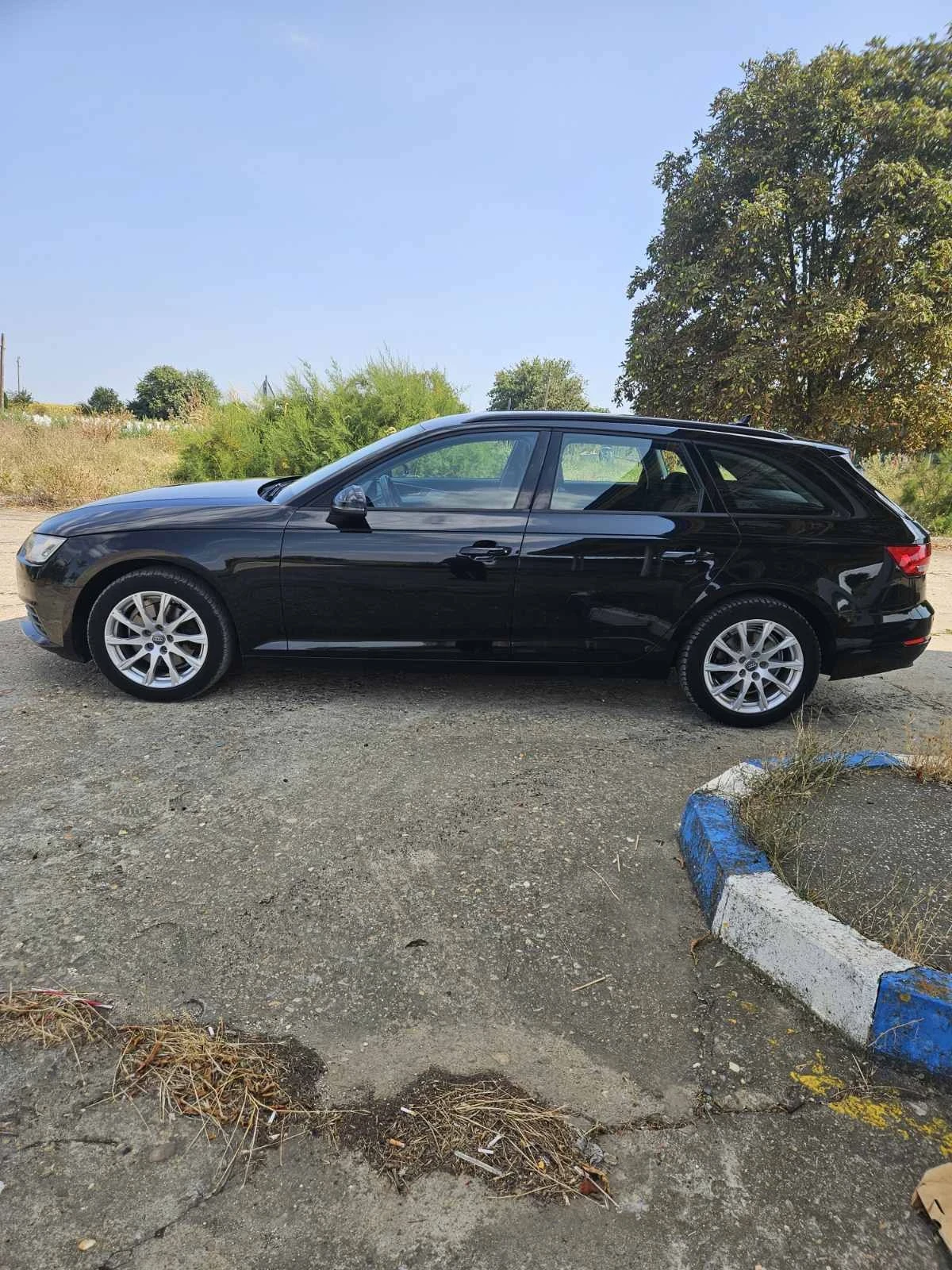 Audi A4, снимка 3 - Автомобили и джипове - 55806079