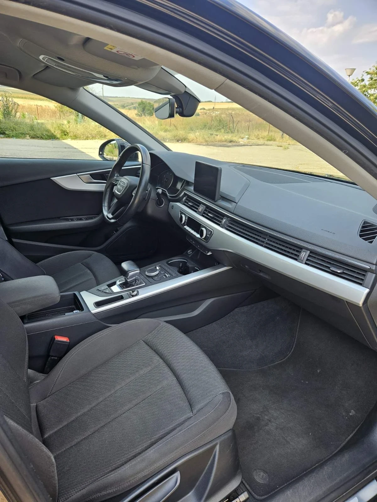 Audi A4, снимка 10 - Автомобили и джипове - 55806079