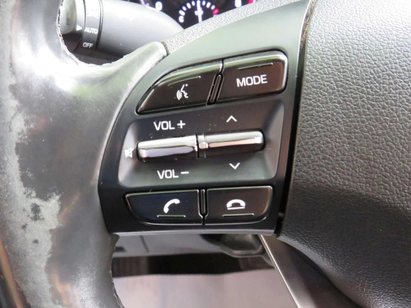 Hyundai Elantra, снимка 16 - Автомобили и джипове - 56019457