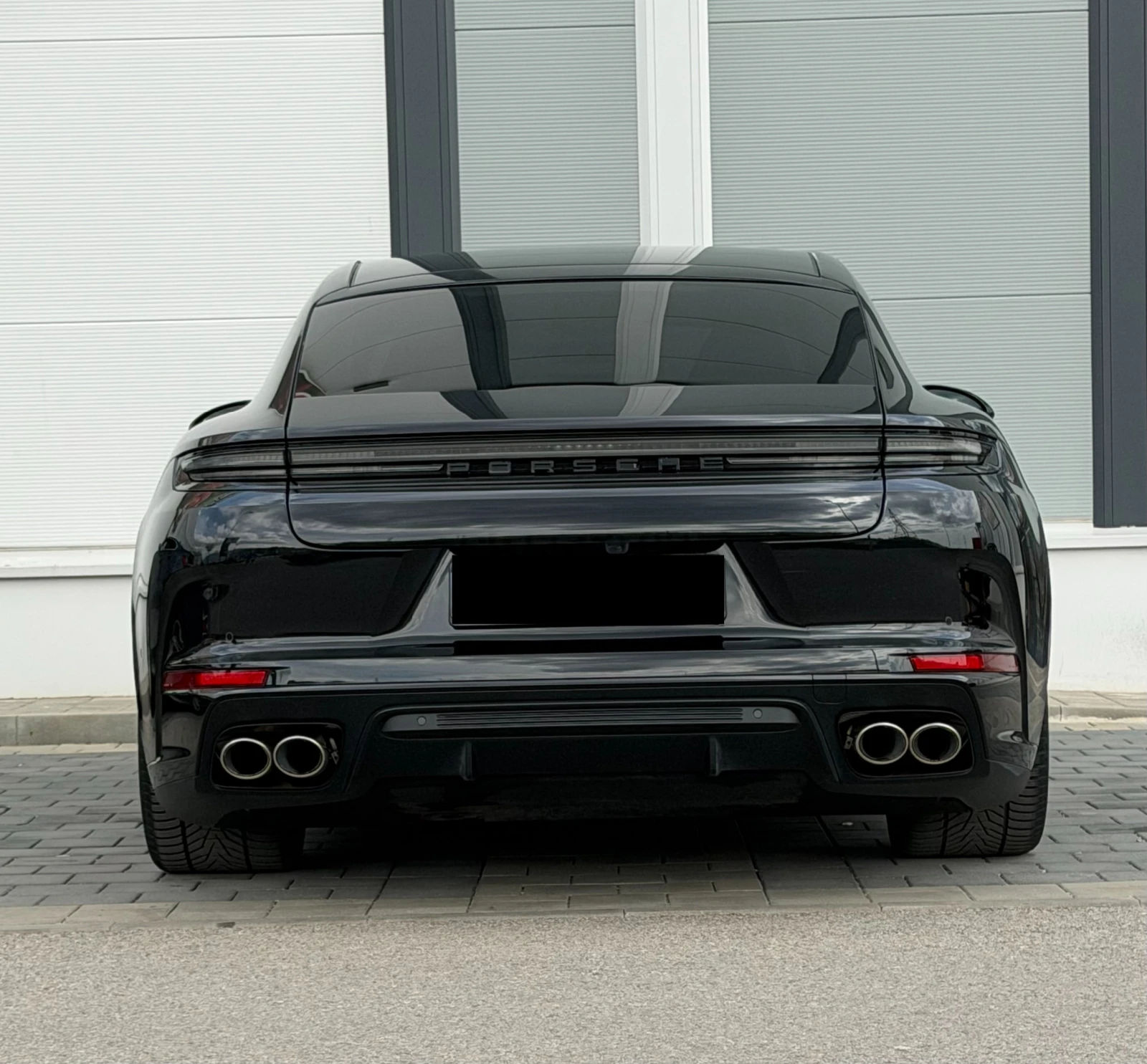 Porsche Panamera 4 E-Hybrid, снимка 3 - Автомобили и джипове - 56080417