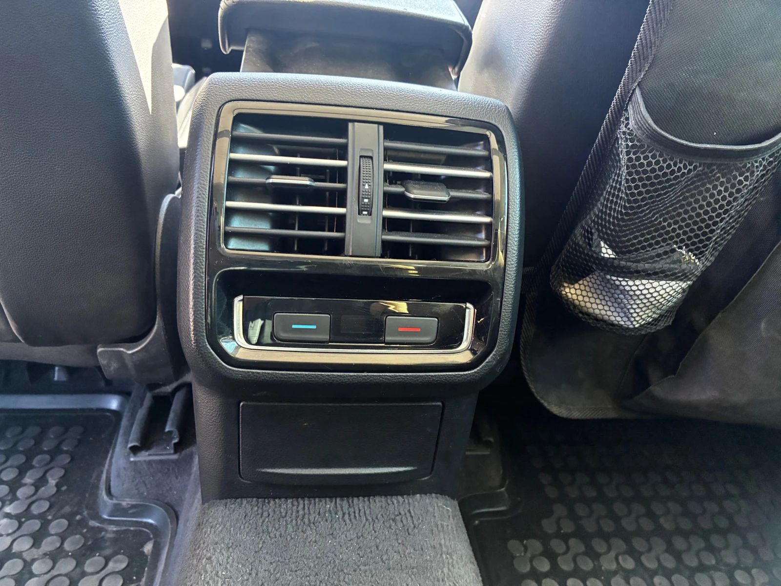 VW Passat B8, снимка 10 - Автомобили и джипове - 56338312
