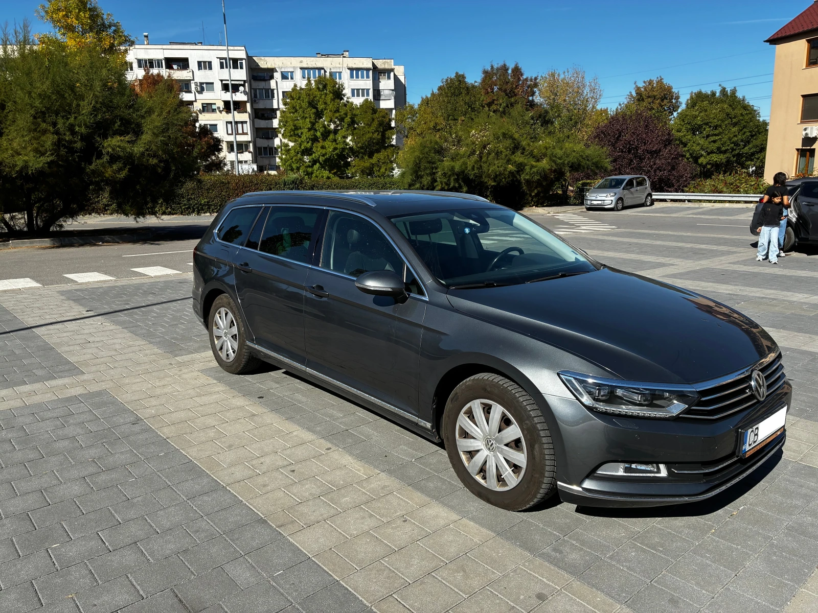 VW Passat B8, снимка 6 - Автомобили и джипове - 56338312