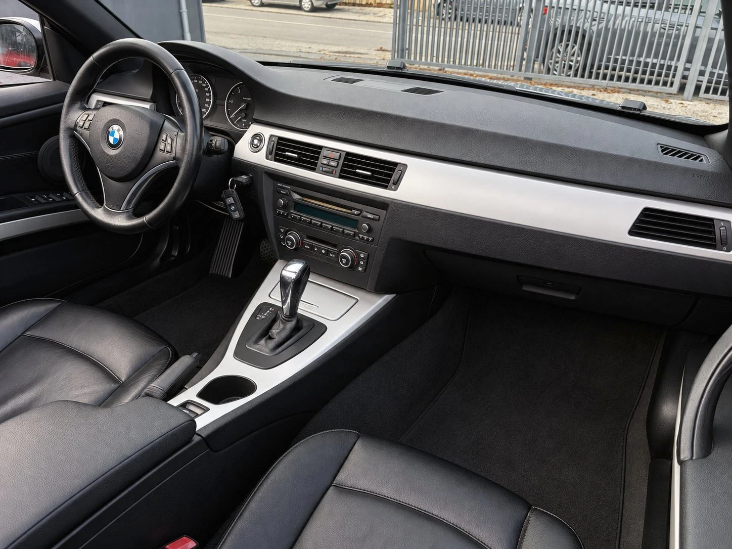 BMW 320 HARDTOP, ПЕРФЕКТЕН, снимка 10 - Автомобили и джипове - 56657131