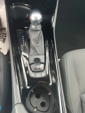 Toyota C-HR 1.8 HYBRID , снимка 12