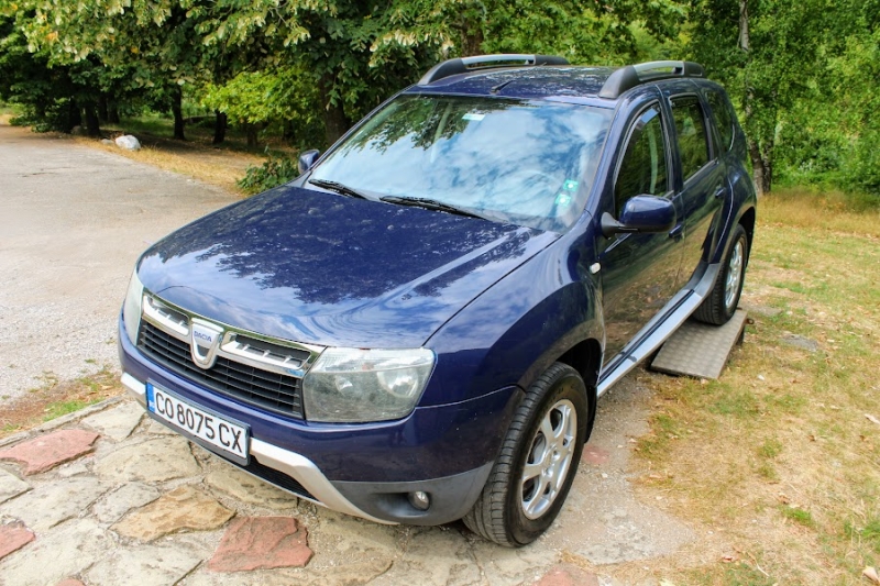 Dacia Duster 1.5DCI 4Х4 , снимка 4 - Автомобили и джипове - 37665193