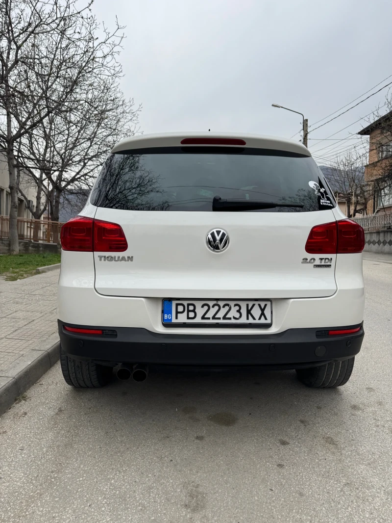 VW Tiguan, снимка 2 - Автомобили и джипове - 49605840