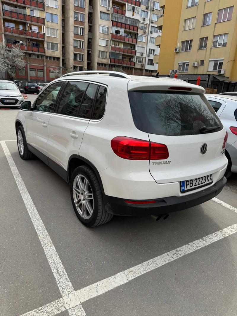 VW Tiguan, снимка 7 - Автомобили и джипове - 49605840