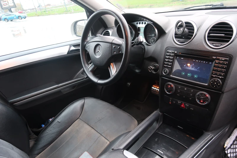 Mercedes-Benz ML 320, снимка 8 - Автомобили и джипове - 52586388