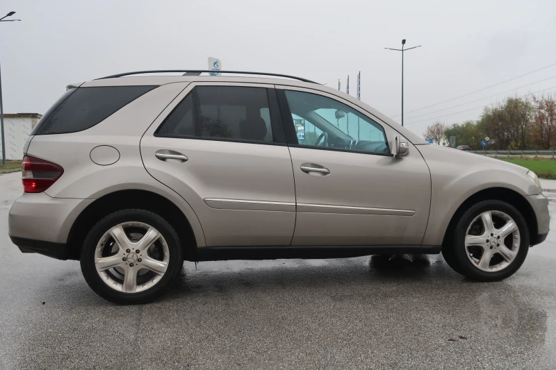 Mercedes-Benz ML 320, снимка 5 - Автомобили и джипове - 52586388