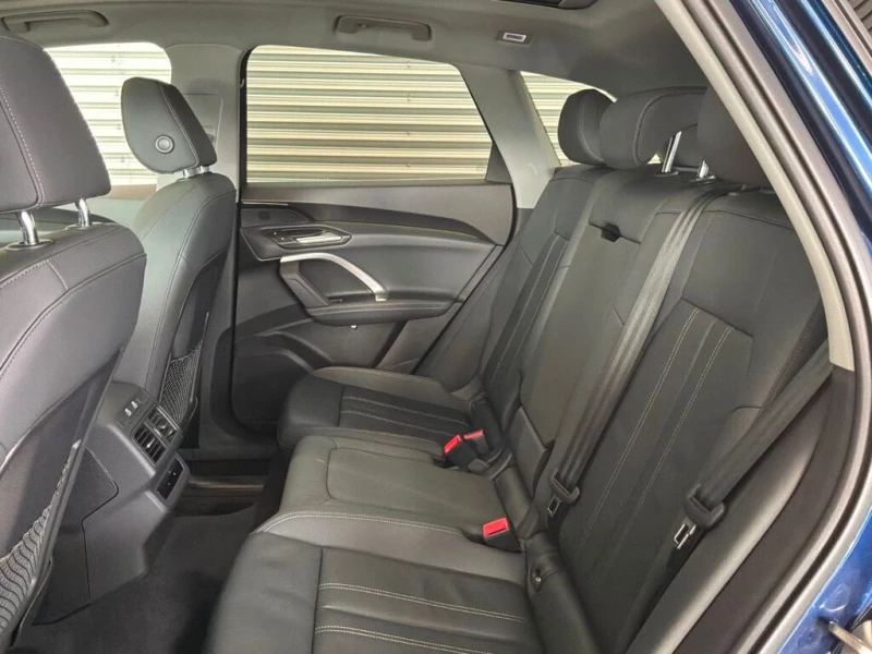 Audi Q5 TFSI quattro/АВТОКРЕДИТ, снимка 12 - Автомобили и джипове - 53510968