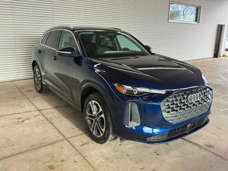 Audi Q5 TFSI quattro/АВТОКРЕДИТ