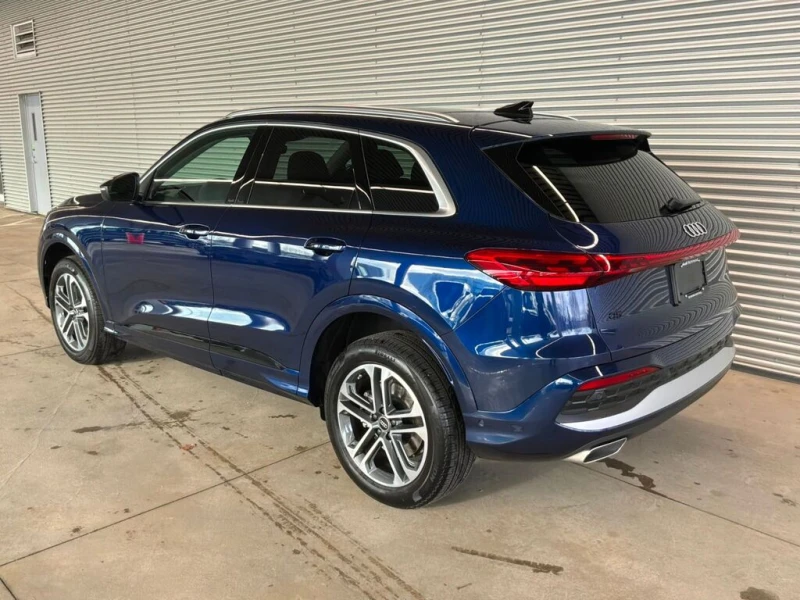 Audi Q5 TFSI quattro/АВТОКРЕДИТ, снимка 4 - Автомобили и джипове - 53510968