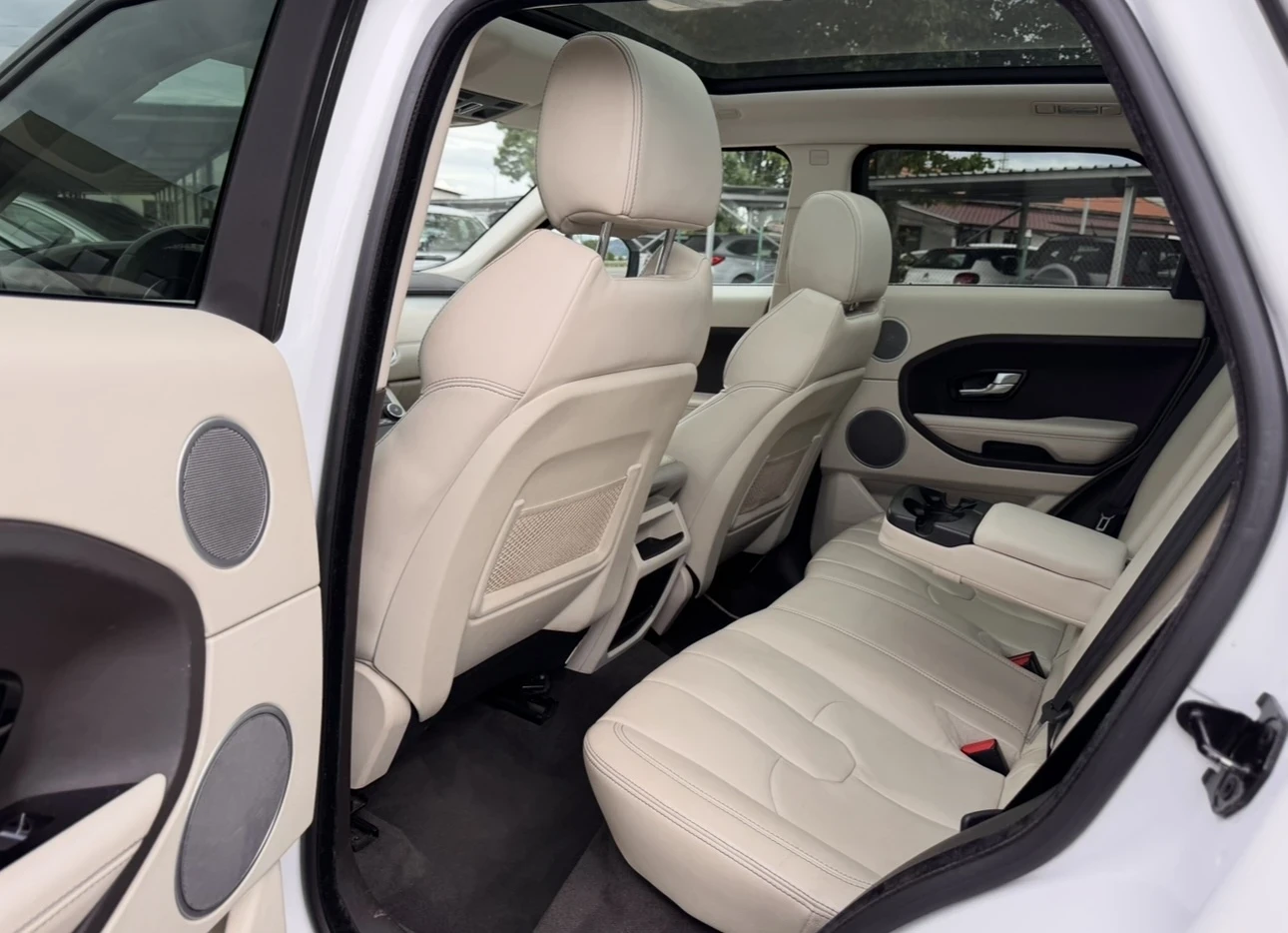 Land Rover Range Rover Evoque 2.2D  - изображение 10