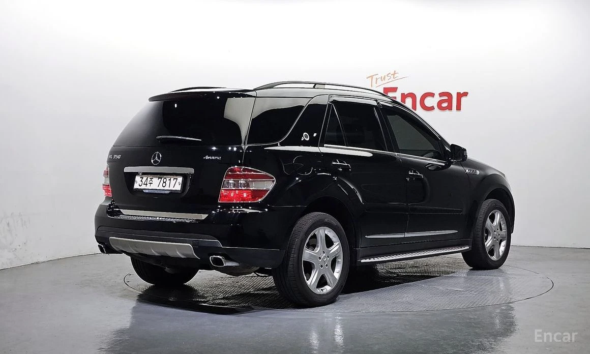 Mercedes-Benz ML 350  - изображение 2