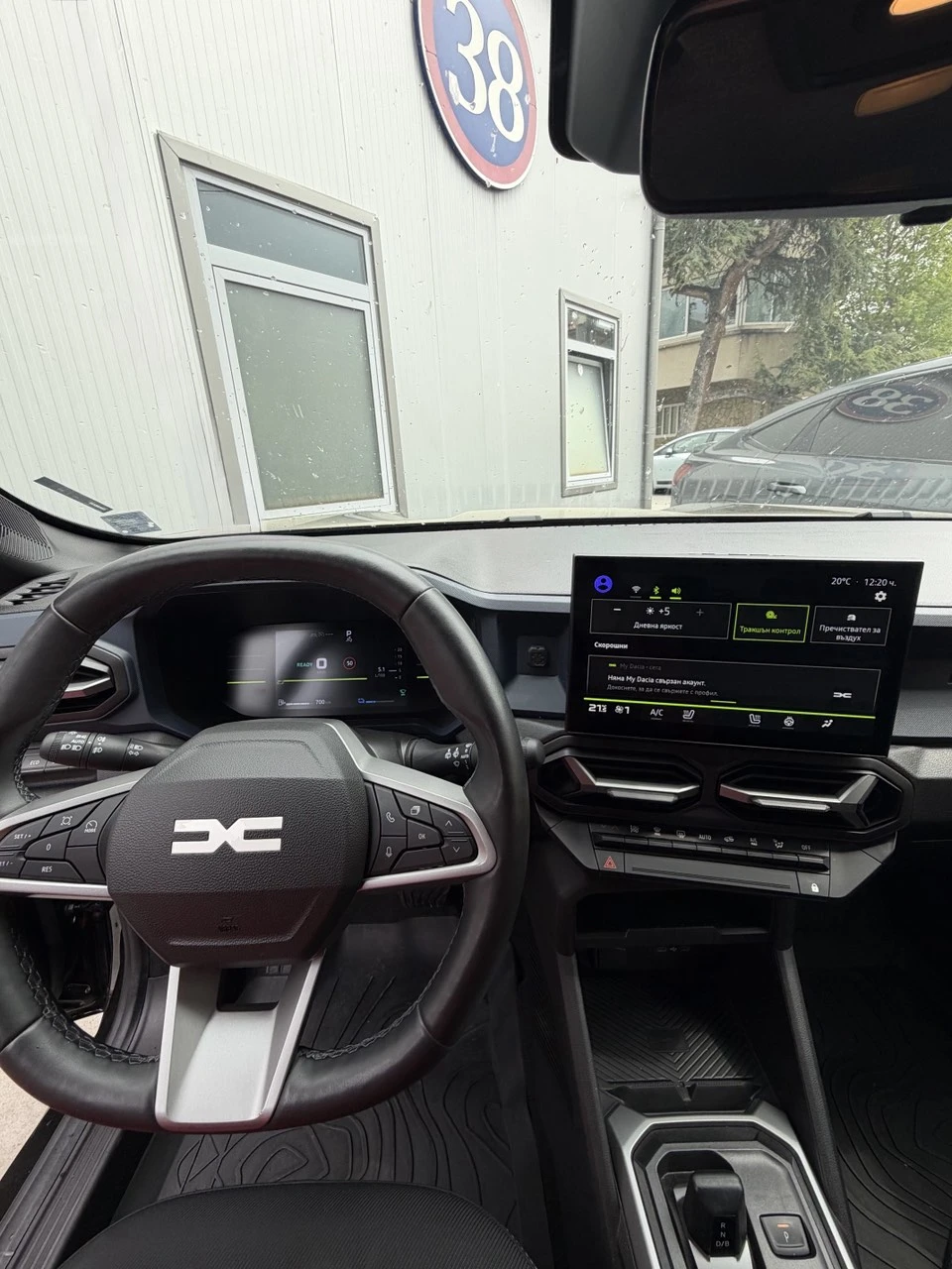 Dacia Duster Hybrid 140 | 7г. Гаранция/200к км | КАТО НОВА , снимка 10 - Автомобили и джипове - 54374952