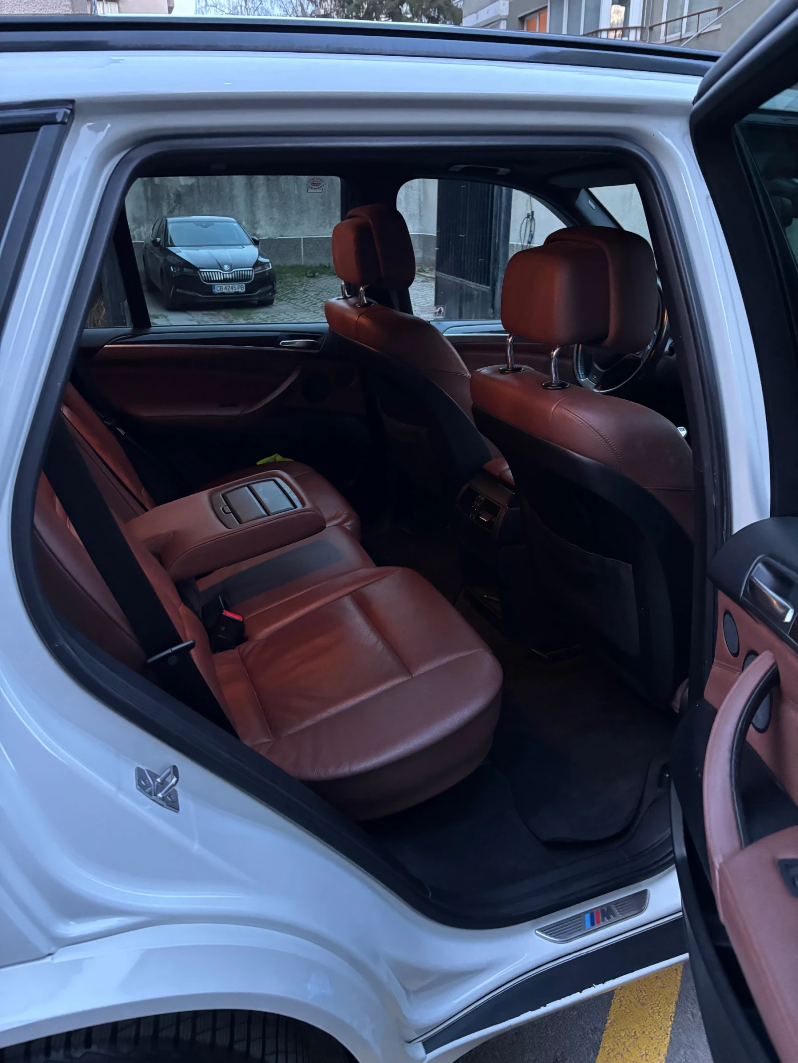 BMW X5 e70 M packet, снимка 12 - Автомобили и джипове - 54429468