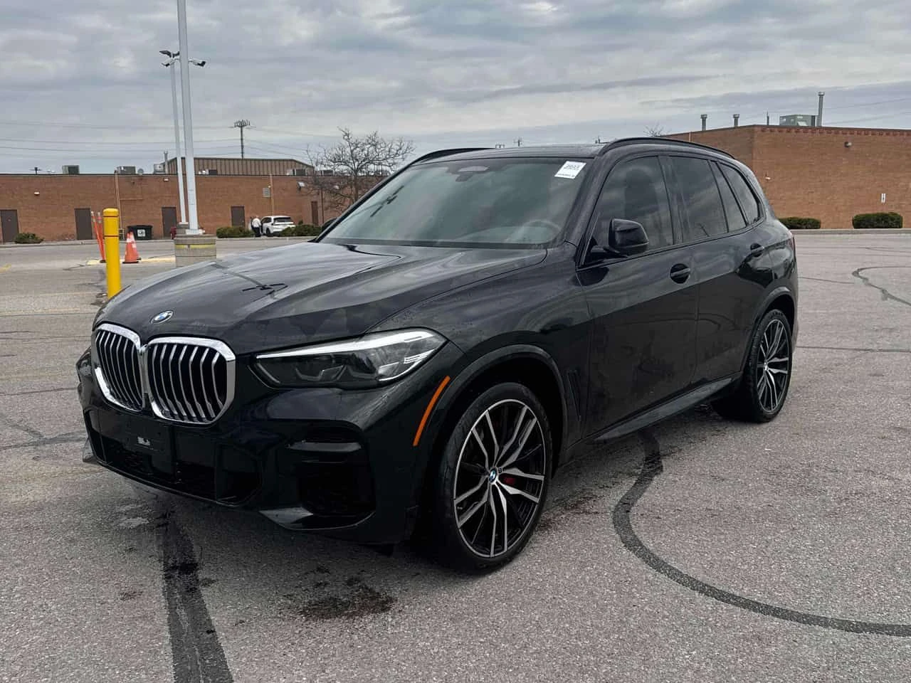BMW X5 | xDrive40i | DISTRONIC | HUD | SWAROVSKI | 