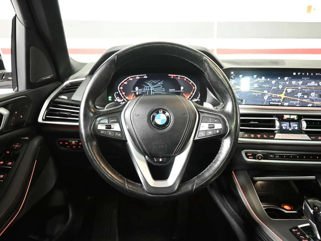 BMW X5 * xDrive40i No Accident HUD 360CAM Panoramic Roof , снимка 13 - Автомобили и джипове - 54873551