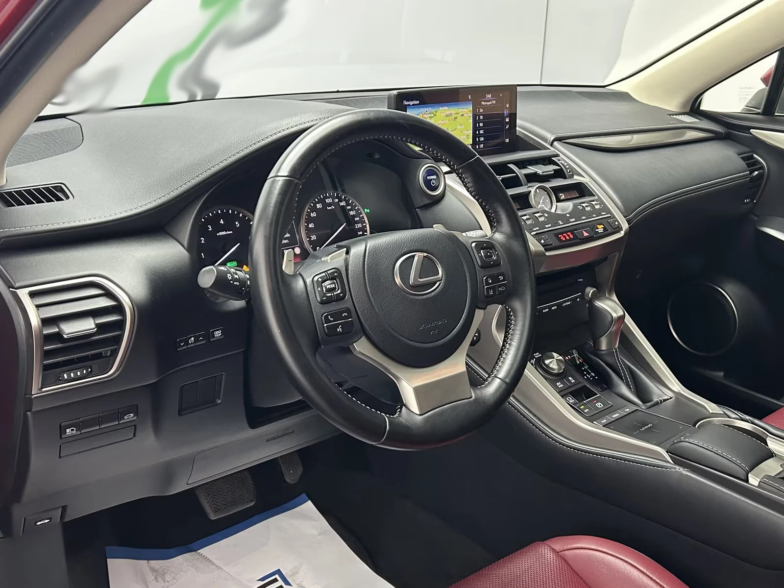 Lexus NX 300h SPORT-LINE/197HP/PANO/CAM/NAVI/LED/CPLAY/509q, снимка 7 - Автомобили и джипове - 55358432