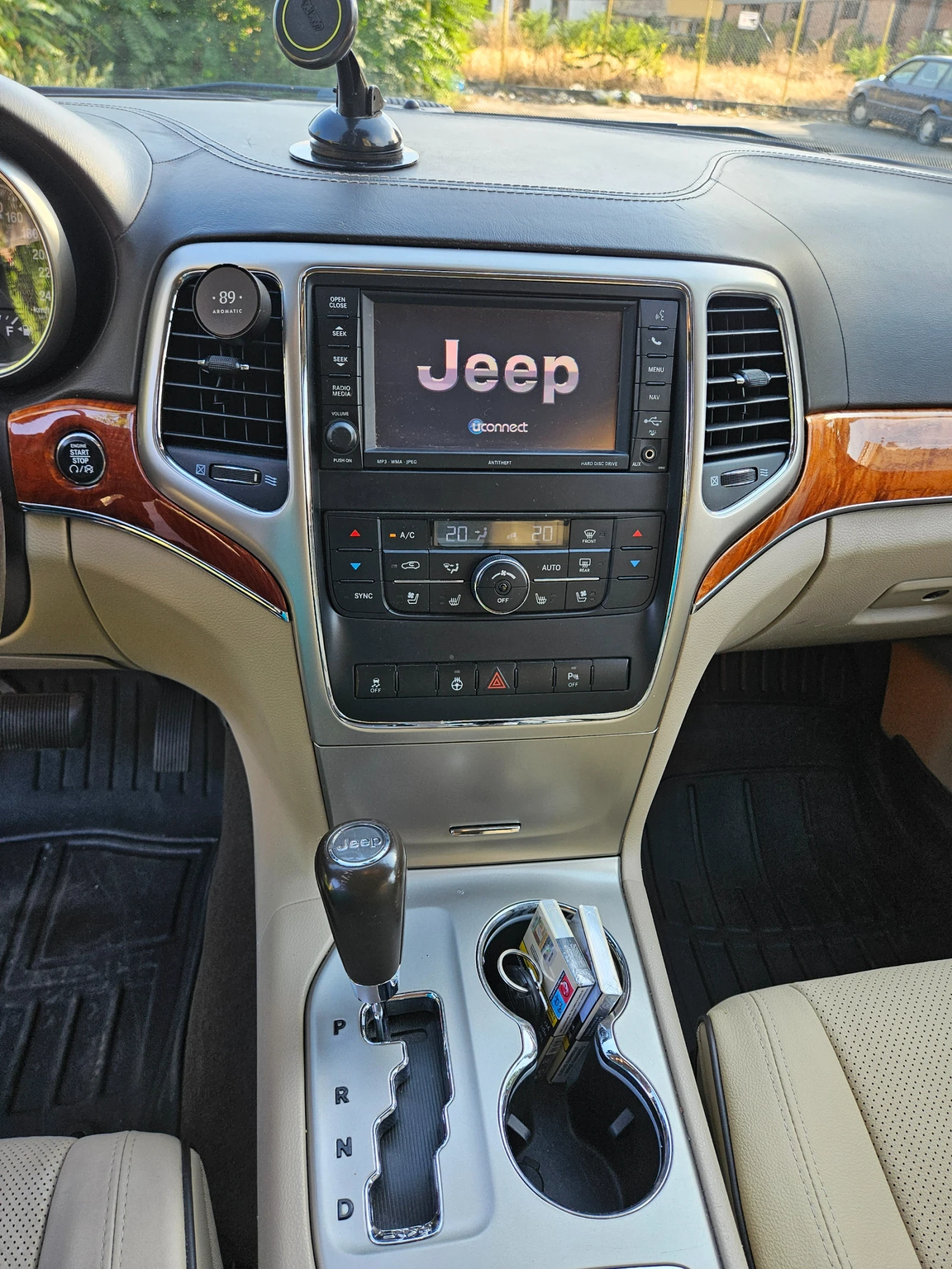 Jeep Grand cherokee, снимка 8 - Автомобили и джипове - 55504864